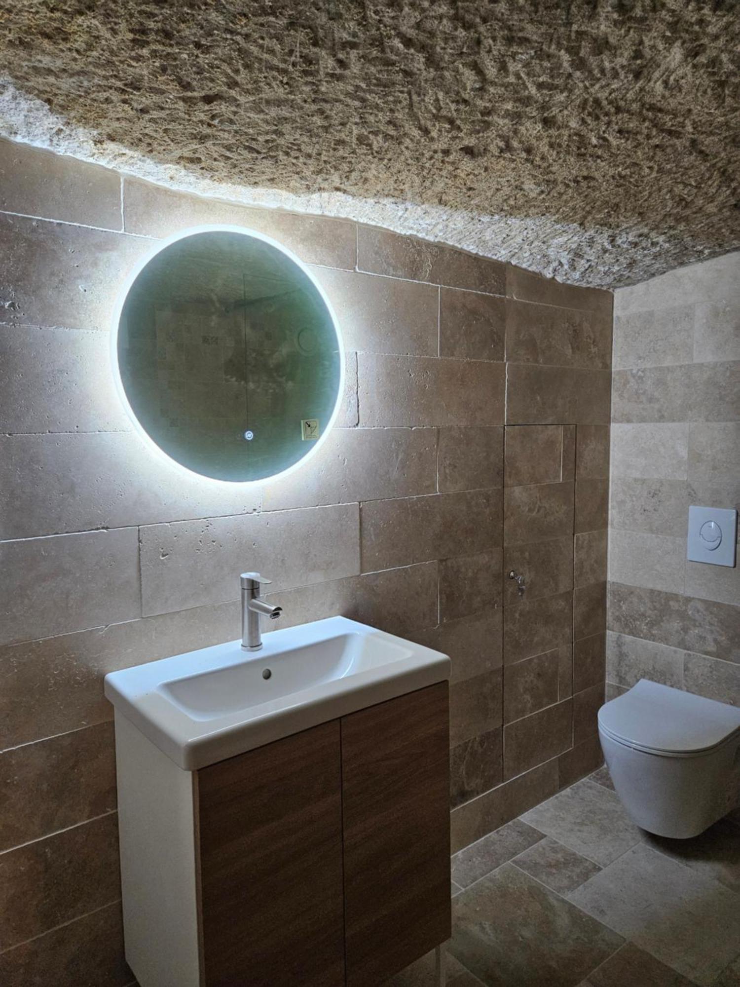 Le Cocon Troglodyte Apartman Saint-Étienne-de-Chigny Kültér fotó